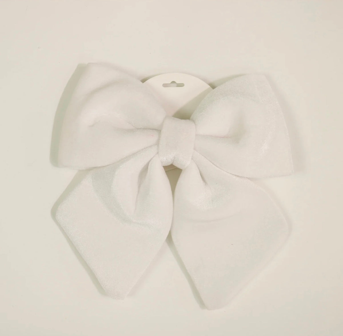 Medium ivory Velvet Christmas Bow – 32cm