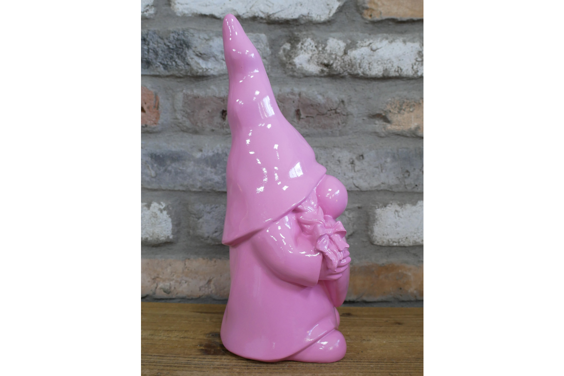Glossy Pink Heart Gnome Ornament – 35cm