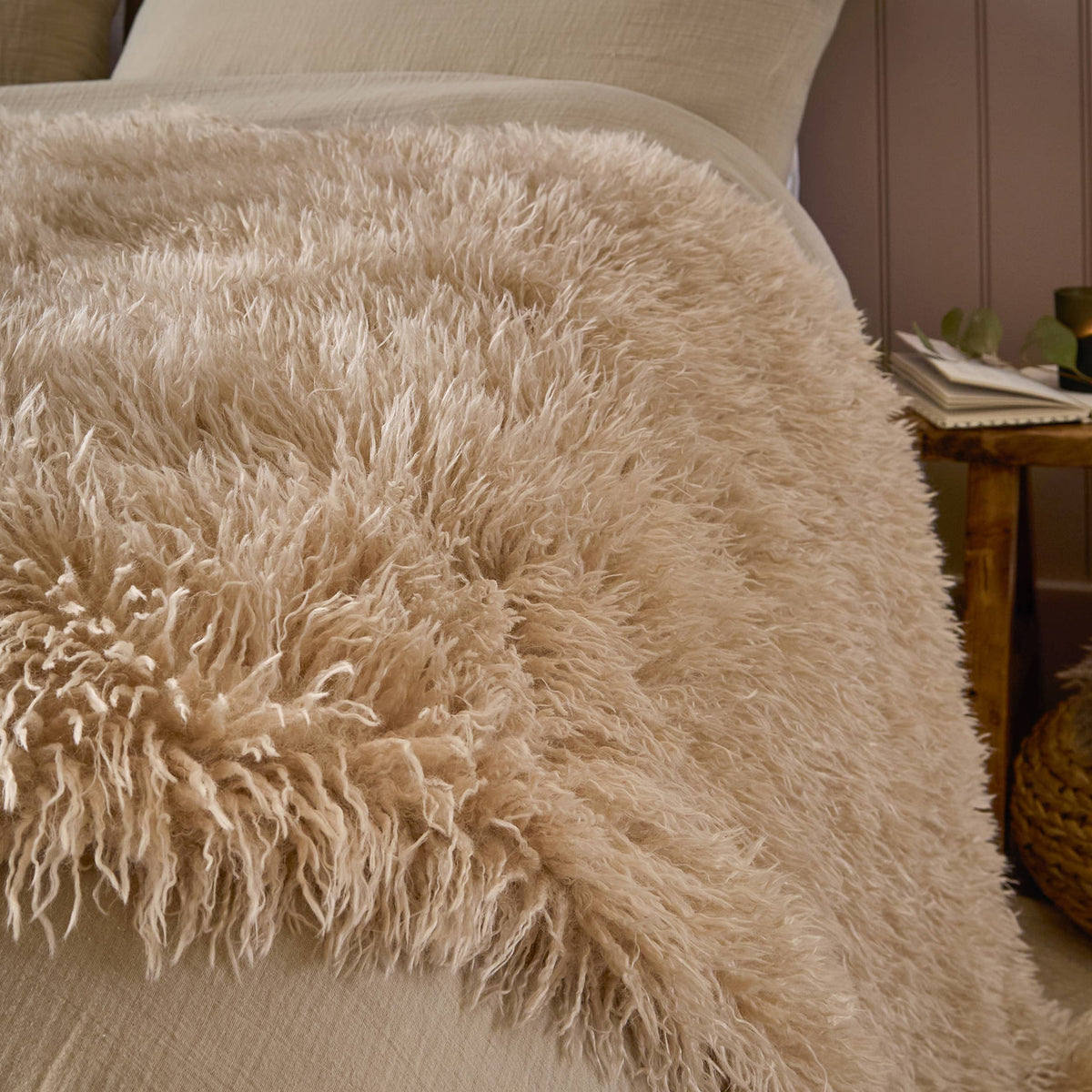 Rowan Faux Fur Throw Natural: Natural / 130 x 175cm