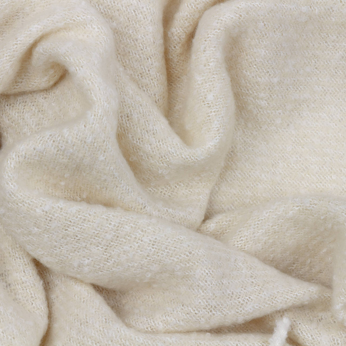 Isla Woven Tasselled Throw Cream: Cream / 130 x 180cm