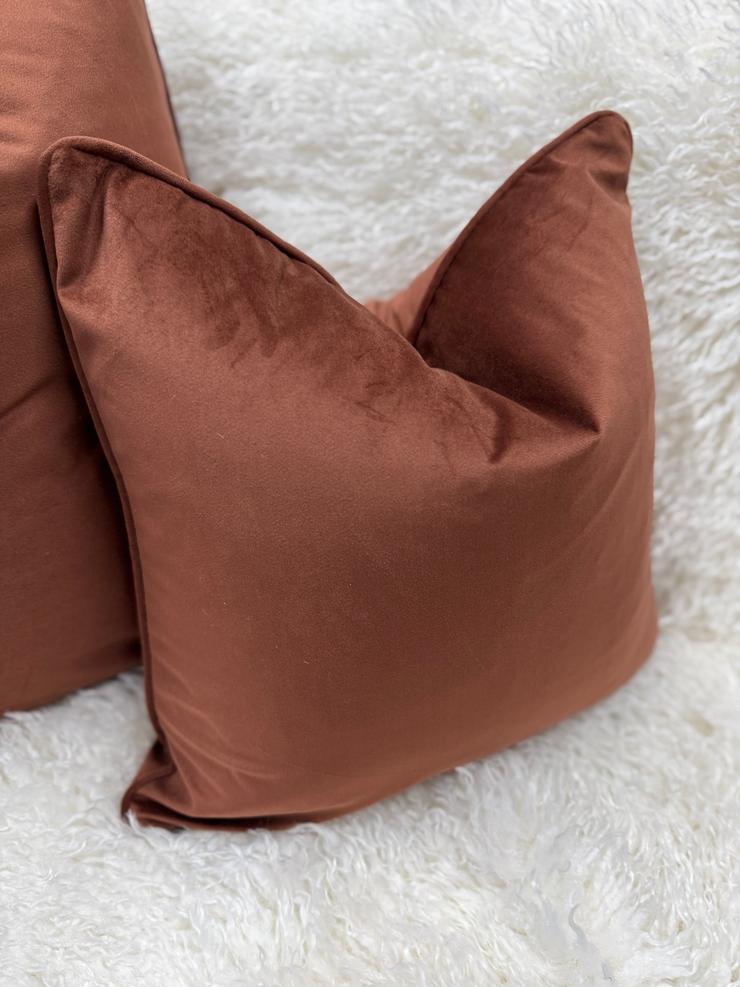 Copper velvet cushion piped edge feather filled 45 x 45cm (Copy)