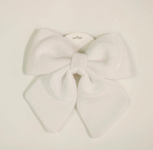 Medium ivory Velvet Christmas Bow – 32cm