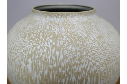 Concrete effect vase wider shape cream decor 11308