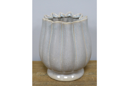 Cream ceramic vase pleated detail