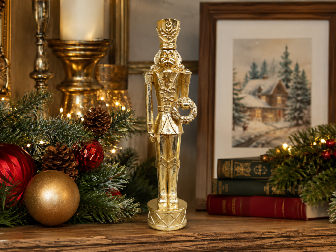 Large Gold Nutcracker Soldier with wreath