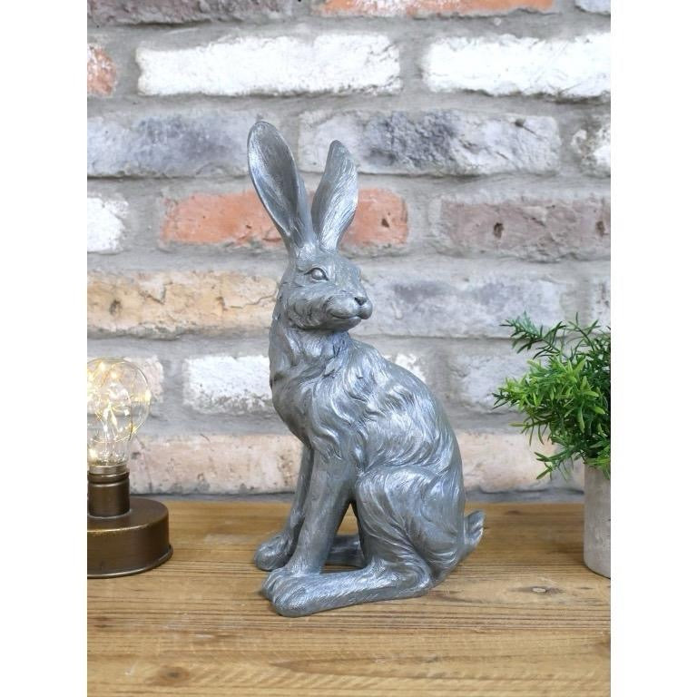 Small sitting hare statue