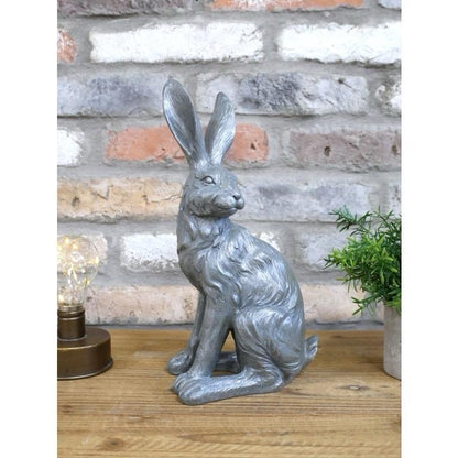 Small sitting hare statue