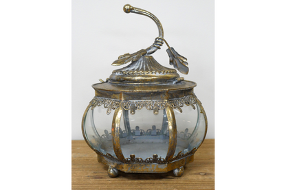 Smal Leaf design round shape lantern candle holder in antique gold and glass