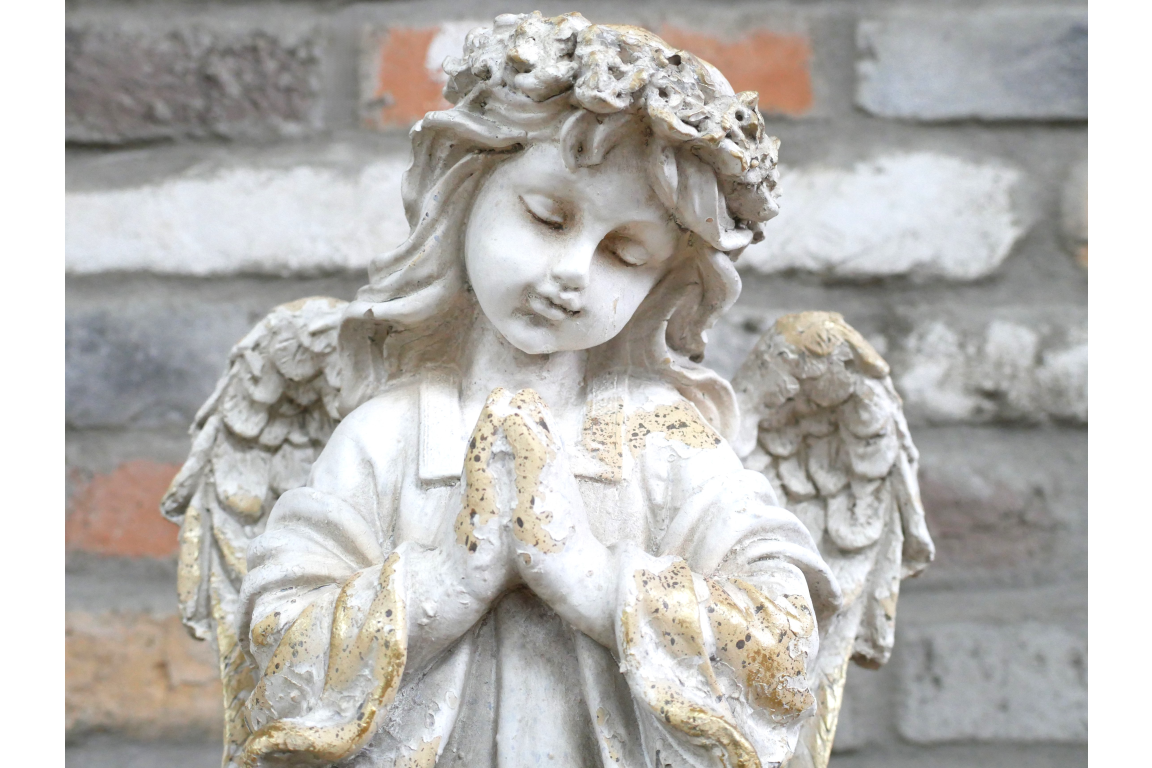 Large Concrete Cherub Statue – Indoor Outdoor Garden Angel Decor UK