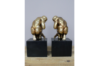 Gold Statue Bookends Set of 2 – Decorative Luxury Book Ends for Shelves & Home Décor