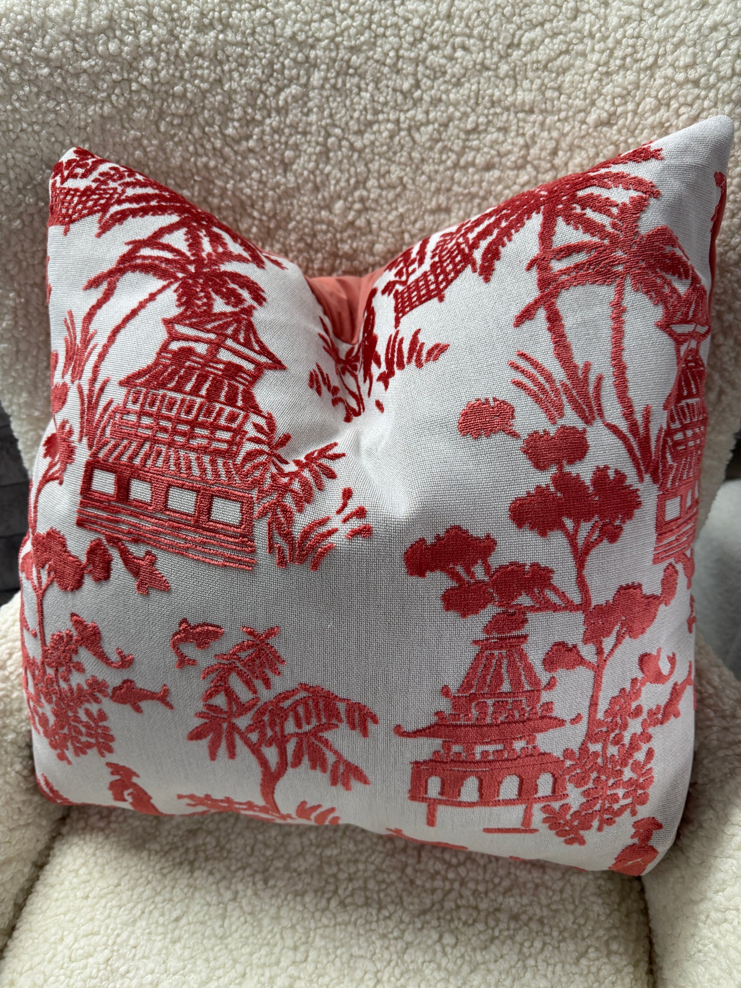 Coral pink oriental pattern feather filled cushion 60 x 60￼