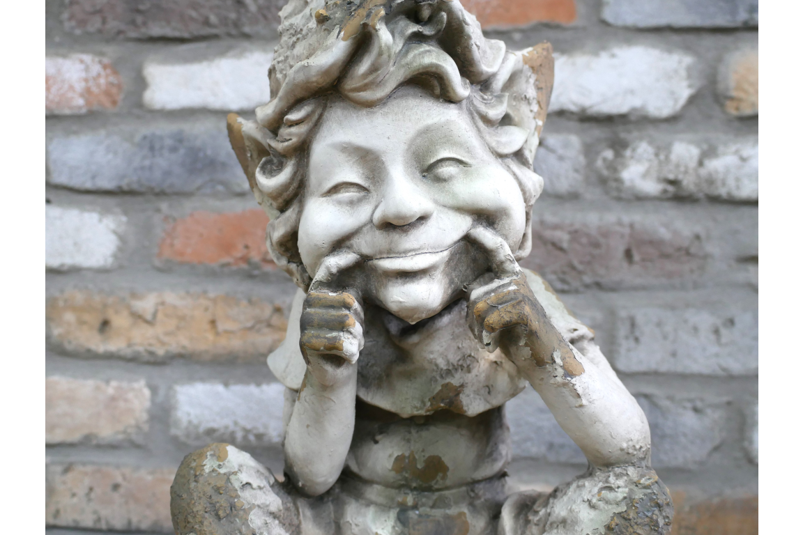 Smiling Garden elf Statue – Rustic Stone Effect Ornament (49cm)