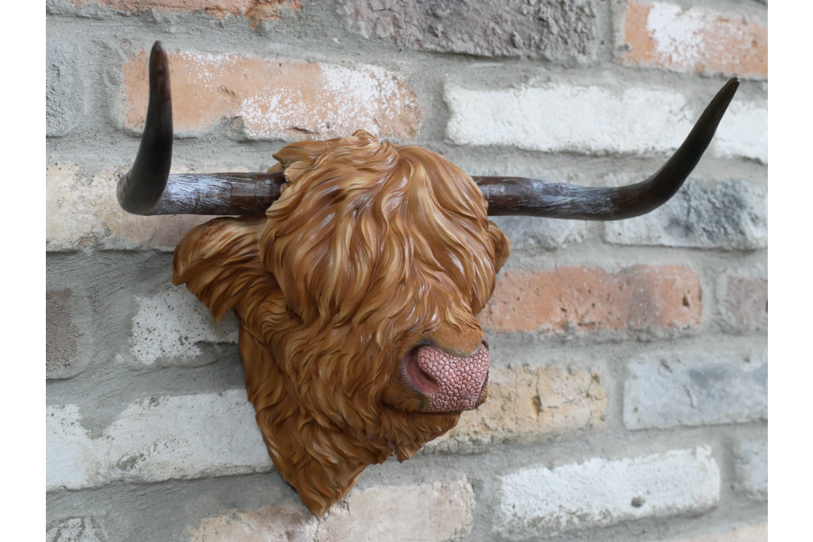 Highland Cow Head Wall Ornament – Rustic Farmhouse Wall Décor (36cm)