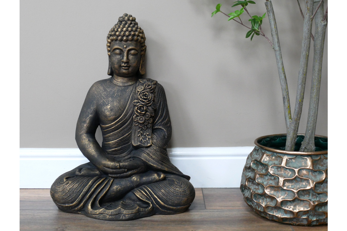 Large sitting Buddha