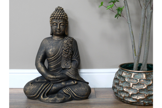 Large sitting Buddha