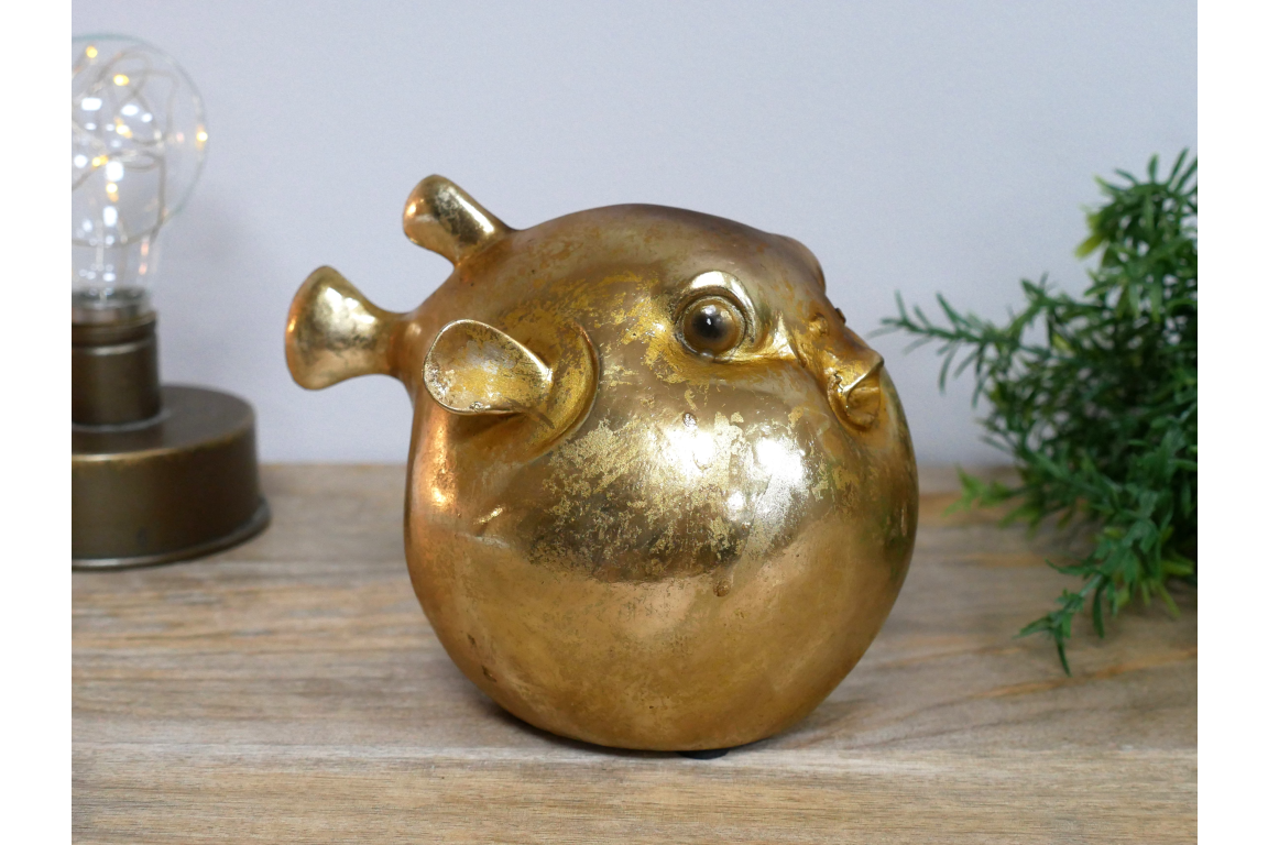 Gold puffer fish statue home decor