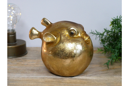 Gold puffer fish statue home decor