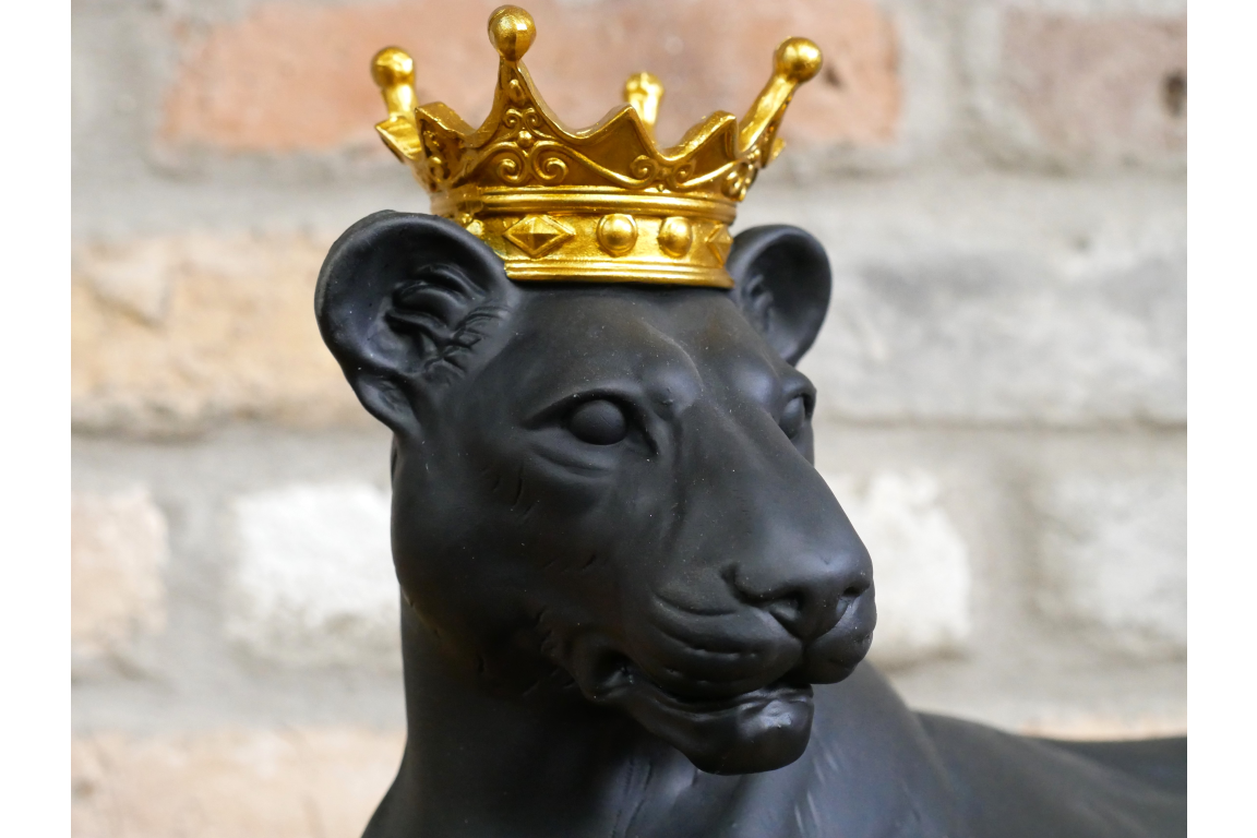 Black Panther with Gold Crown Ornament – 40cm