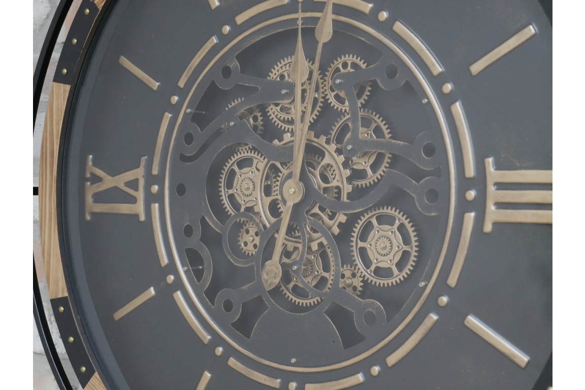 Large Moving Cog Wall Clock – 88cm Industrial Statement Clock