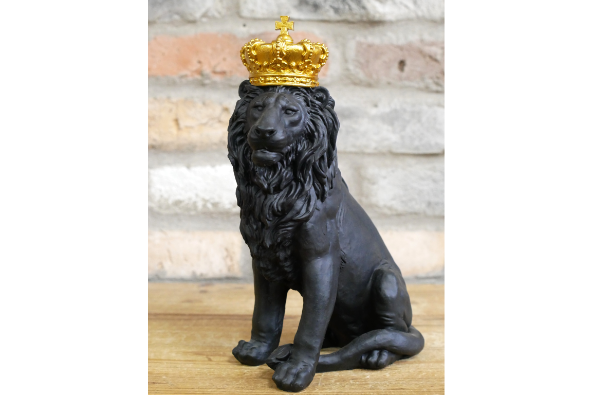Crowned Black Lion Ornament – Resin Statue