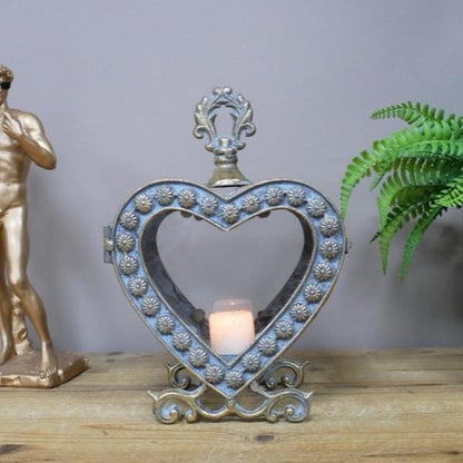 Heart Candle Holder Gold - Elegant Home Decor Ornament with Intricate Design for Special Occasions 27cm x 19cm x 10cm