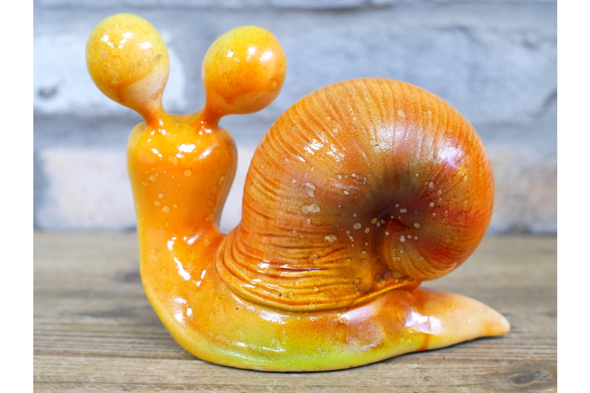 Funny Snail Resin Ornament – Indoor & Outdoor Garden Decoration